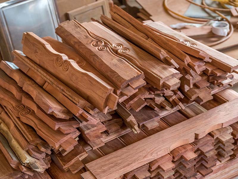 普格楼梯地板柜门的油漆修复-12