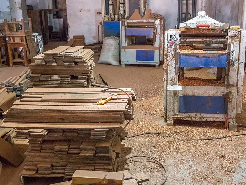 普格柜门油漆修复报价