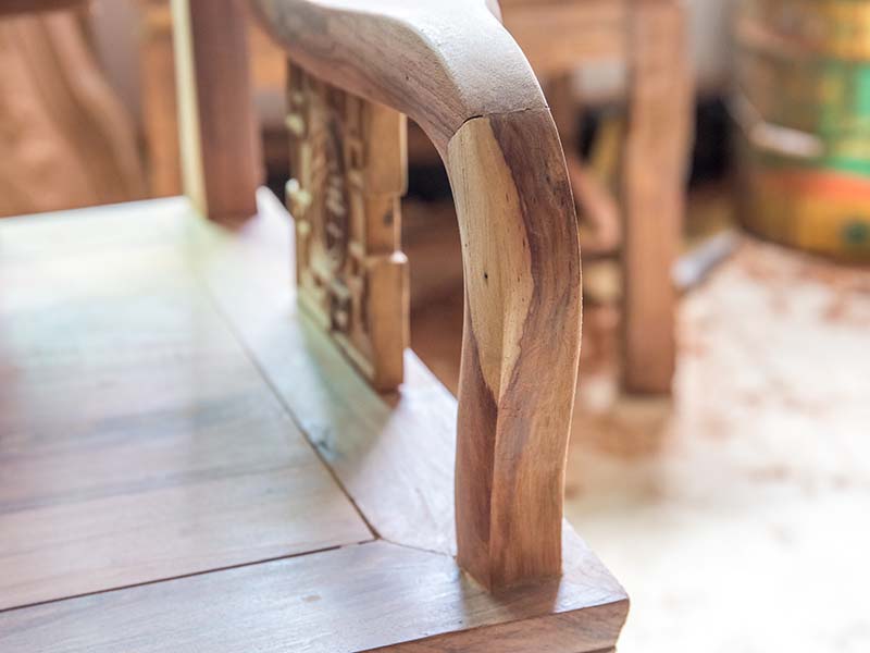 普格家具改色翻新多少钱