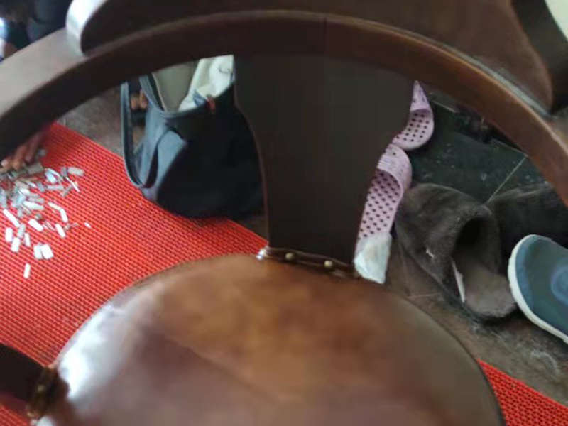 普格老旧红木家具保养维修和翻新